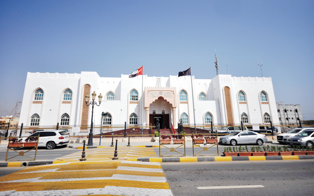 أشغال الشارقة تنتهي من صيانة 247 مبنى حكوميا